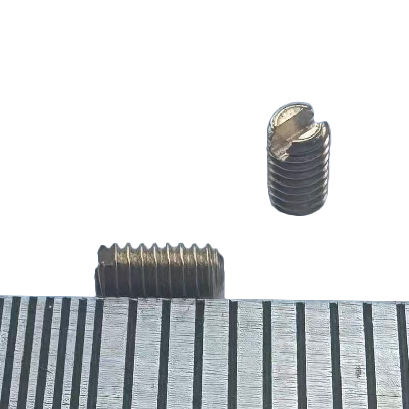 M2 x 4mm 精密螺纹螺柱